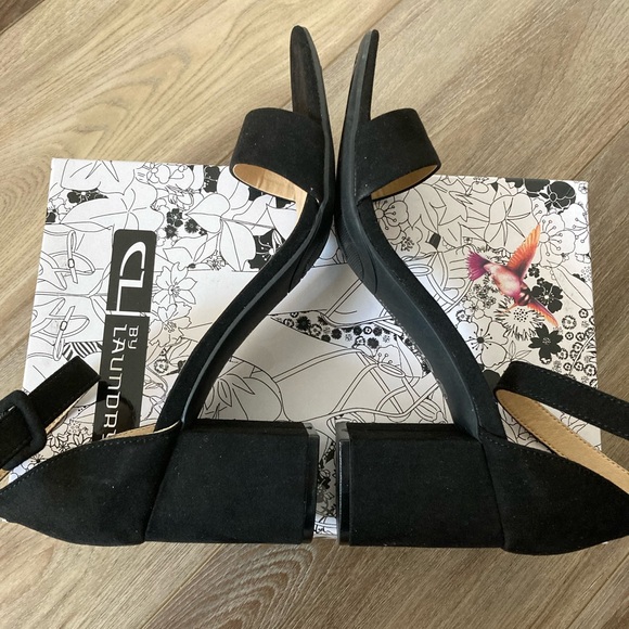 CL By Laundry *NWT* Women’s Size 8.5/39 Black Block Heel Suede Sandal - Picture 6 of 11